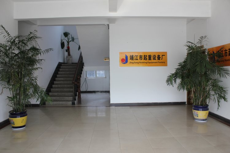 靖起承接各類規(guī)格起重機(jī)的定制服務(wù)！