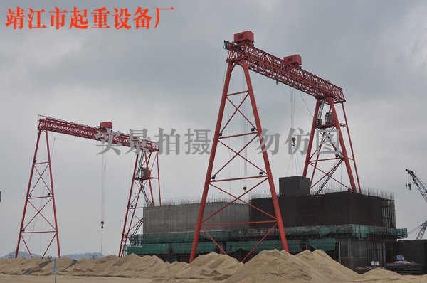 門式起重機(jī)在惡劣天氣條件下如何工作？