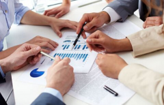 如何解決企業(yè)績效考核中的人情現(xiàn)象？